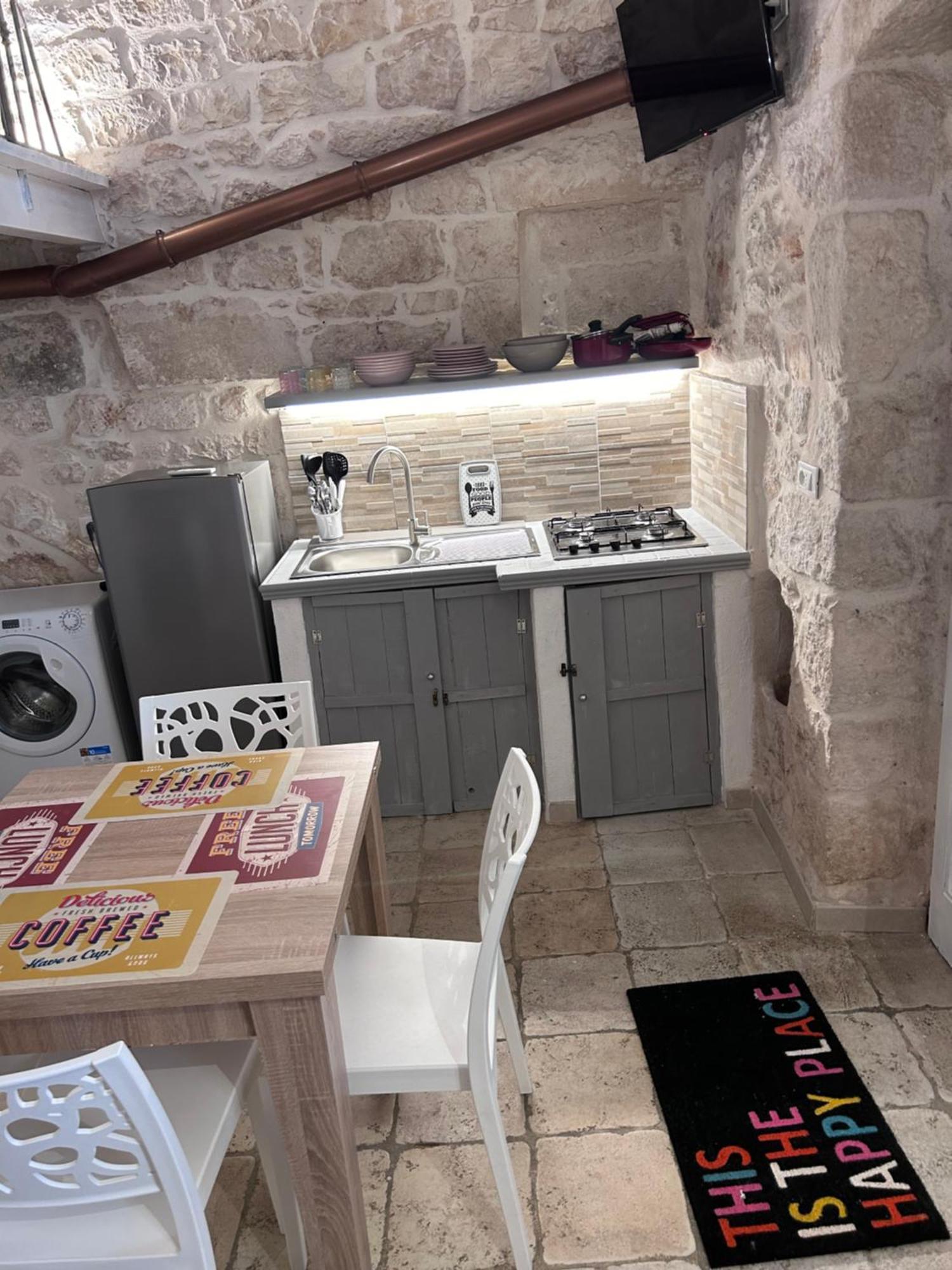 La 13 Guest House Ostuni Exterior foto